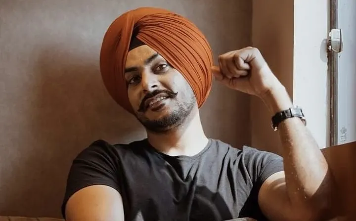 Rajvir Jawanda Biography – Age, Family, Songs, Wife, Career & Net Worth (2025)