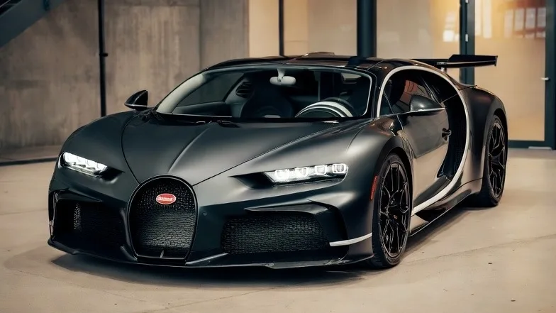 Bugatti Chiron Super Sport 300+ – दुनिया की सबसे तेज़ कार का पूरा विवरण
