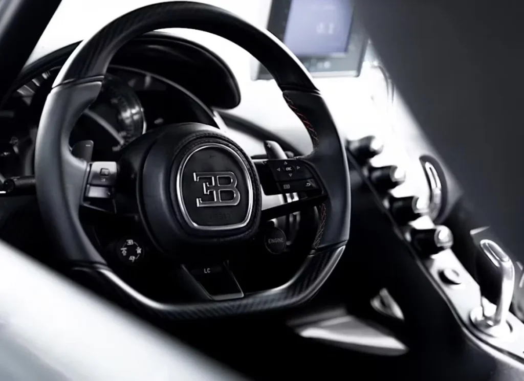 Bugatti Chiron Super Sport 300+ – दुनिया की सबसे तेज़ कार का पूरा विवरण